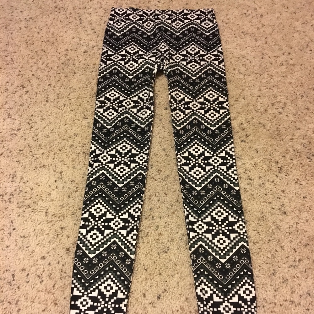 No Boundaries Leggings Sz S